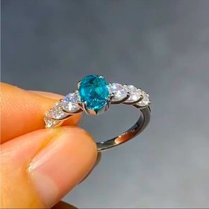 Paraiba tourmaline ring
